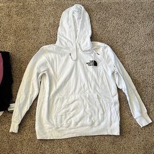 WOMENS NORTHFACE HOODIE